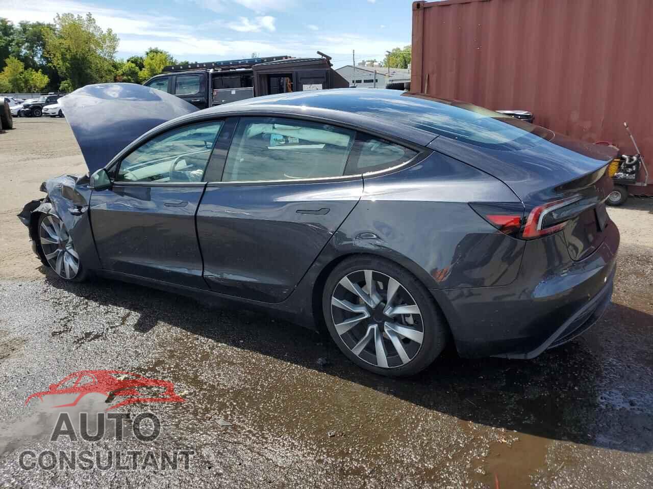 TESLA MODEL 3 2024 - 5YJ3E1EAXRF751496