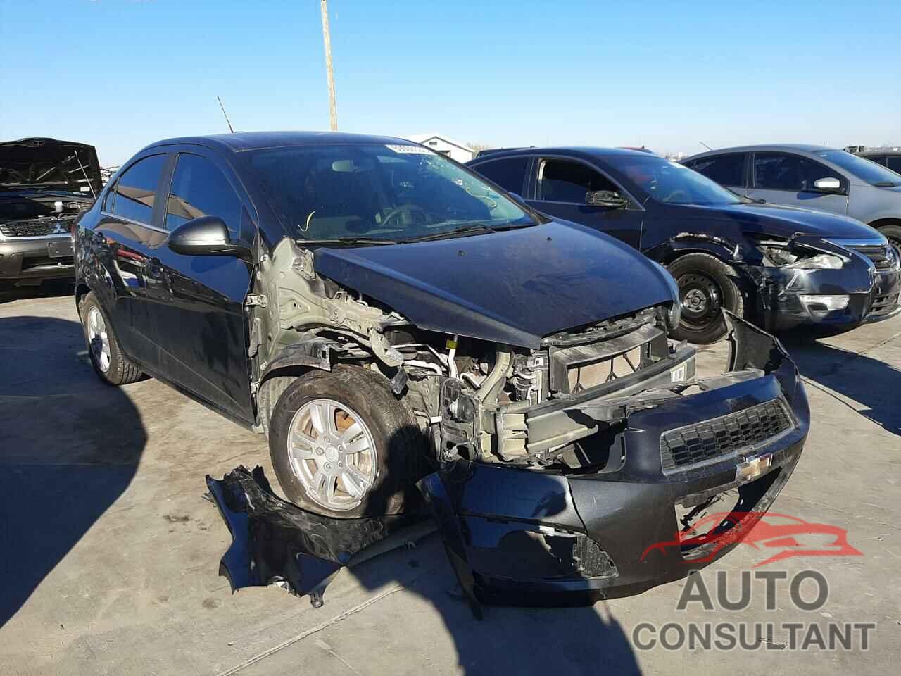 CHEVROLET SONIC 2016 - 1G1JC5SH2G4158590