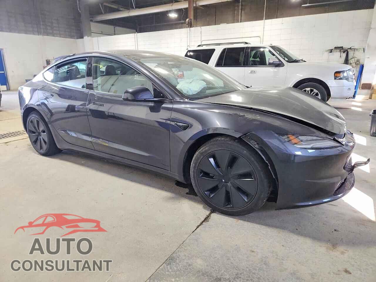 TESLA MODEL 3 2024 - 5YJ3E1EB8RF768046