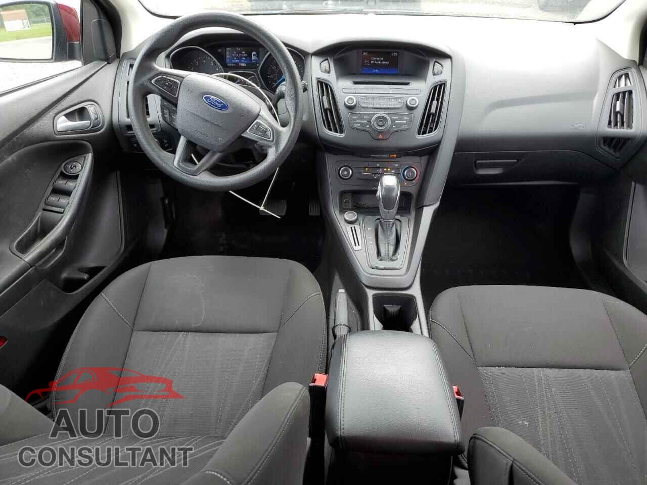 FORD FOCUS 2016 - 1FADP3K23GL206926