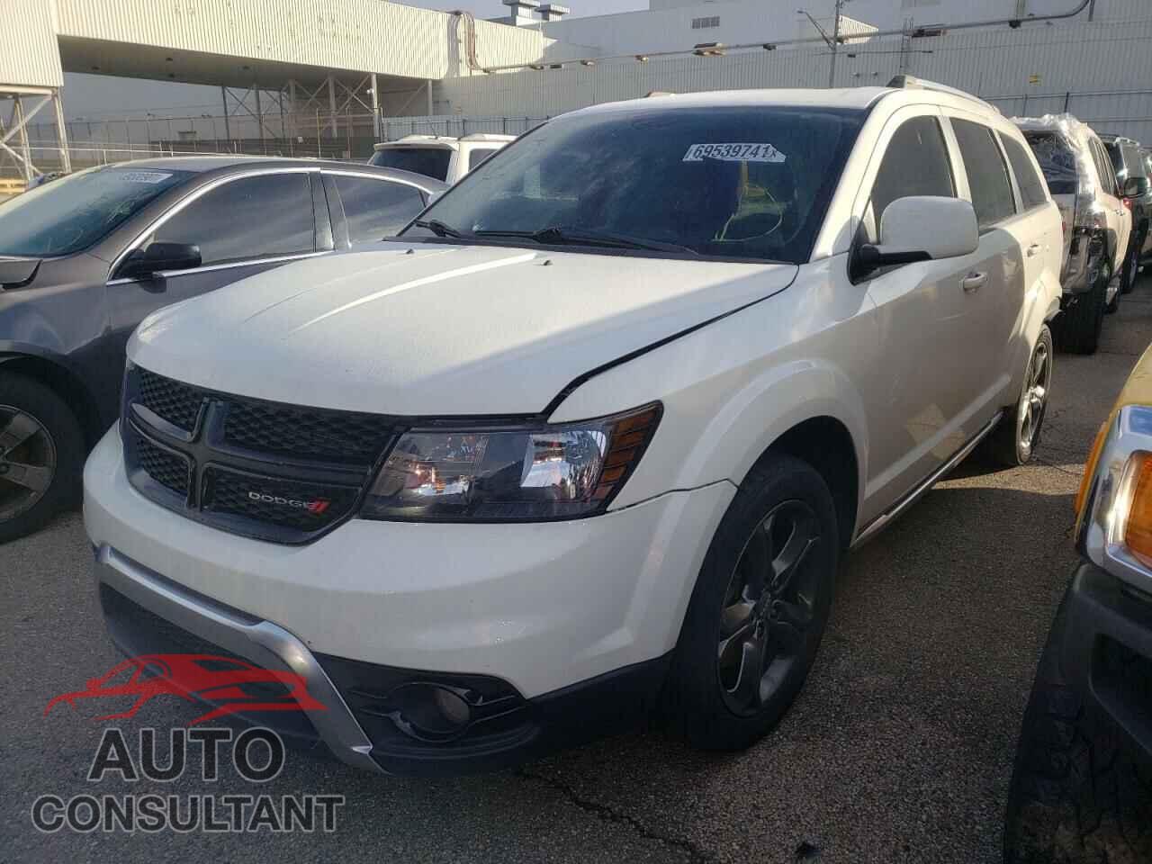 DODGE JOURNEY 2017 - 3C4PDCGB8HT579197