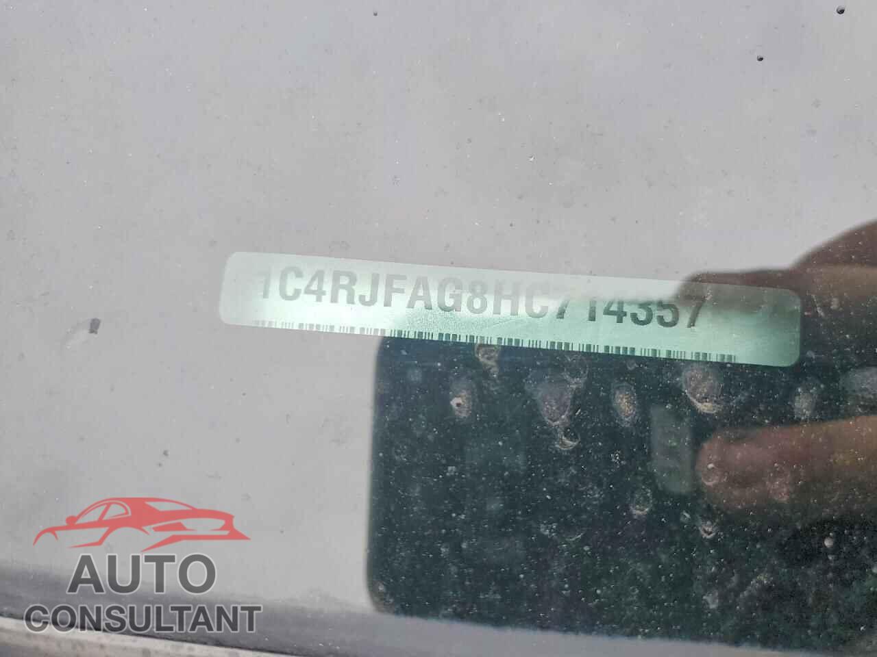 JEEP CHEROKEE 2017 - 1C4RJFAG8HC714357