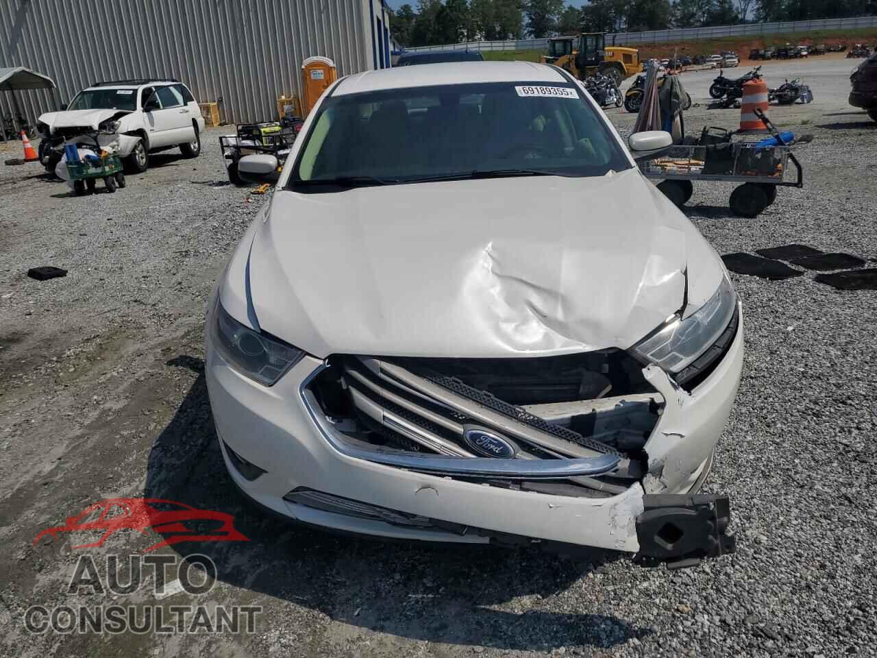 FORD TAURUS 2014 - 1FAHP2E83EG128536