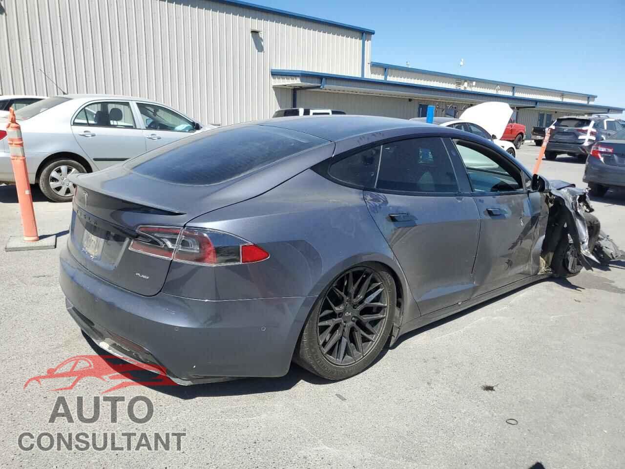TESLA MODEL S 2021 - 5YJSA1E67MF447425