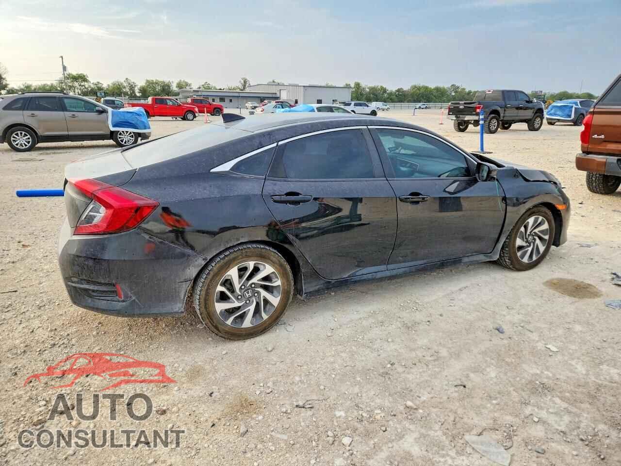 HONDA CIVIC 2018 - 2HGFC2F73JH547506