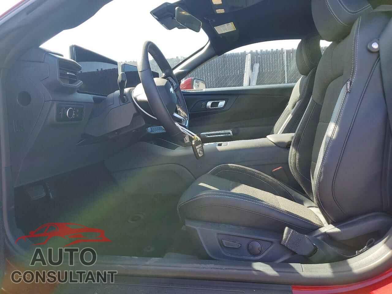 FORD MUSTANG 2024 - 1FA6P8TH2R5118224