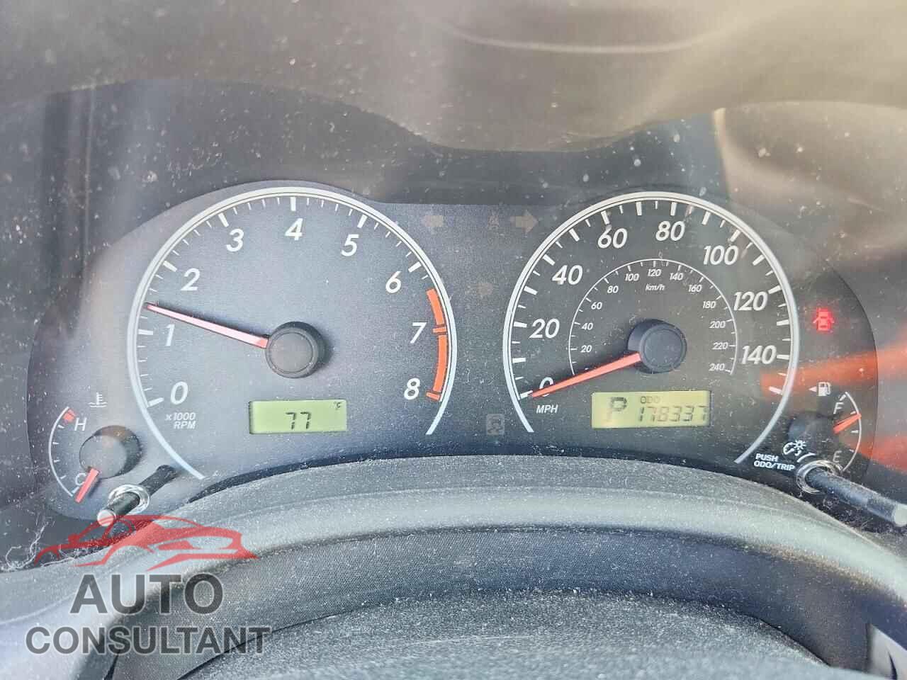 TOYOTA COROLLA 2011 - 2T1BU4EEXBC675694