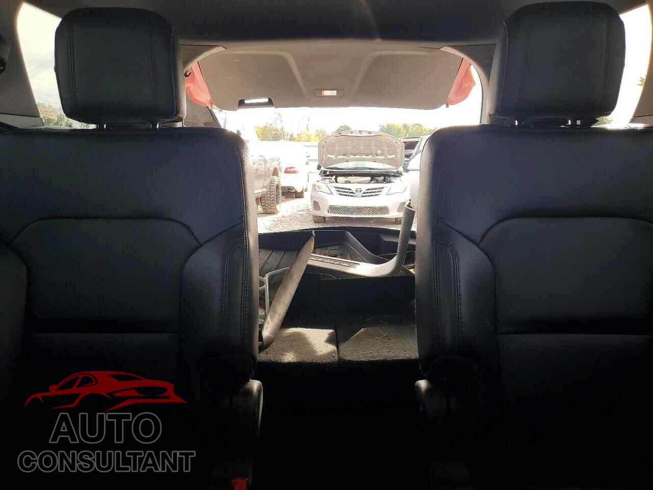 FORD EXPLORER 2018 - 1FM5K8D86JGC67579