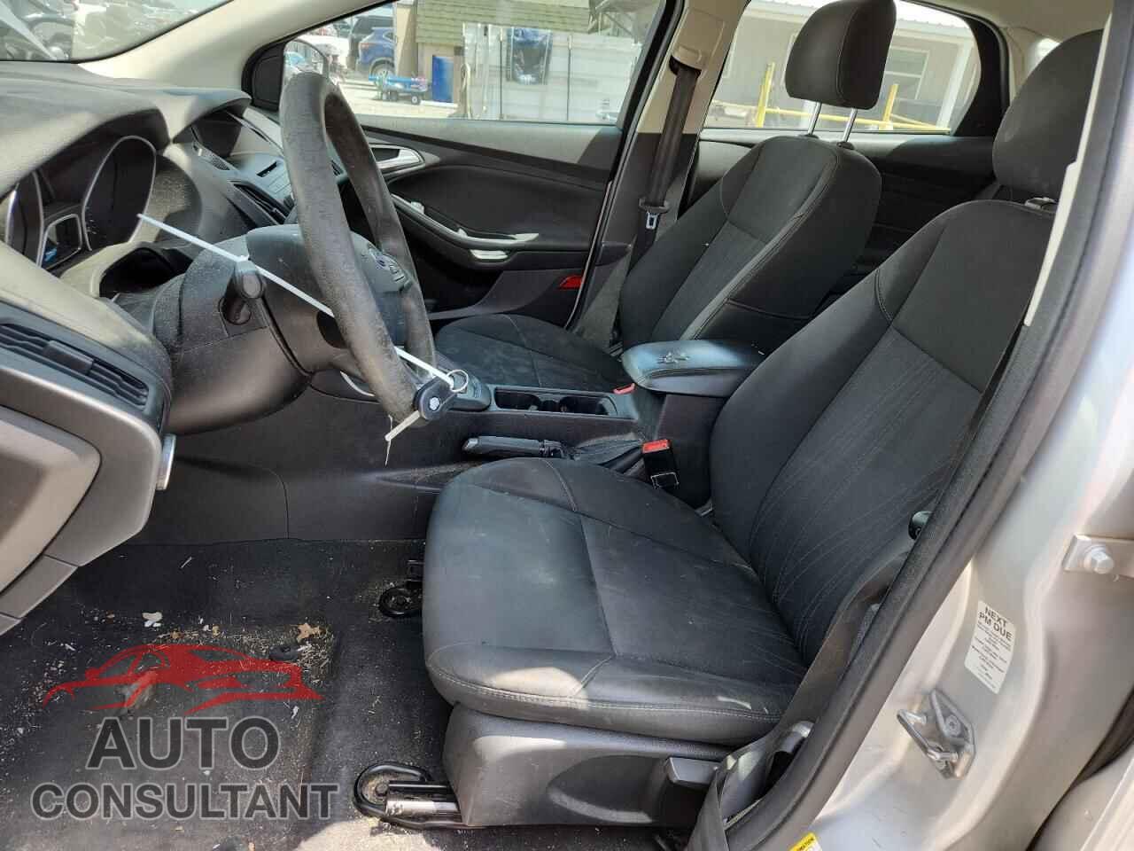 FORD FOCUS 2017 - 1FADP3K2XHL217732