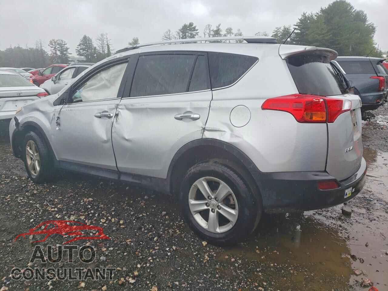 TOYOTA RAV4 2013 - JTMRFREV3D5010108