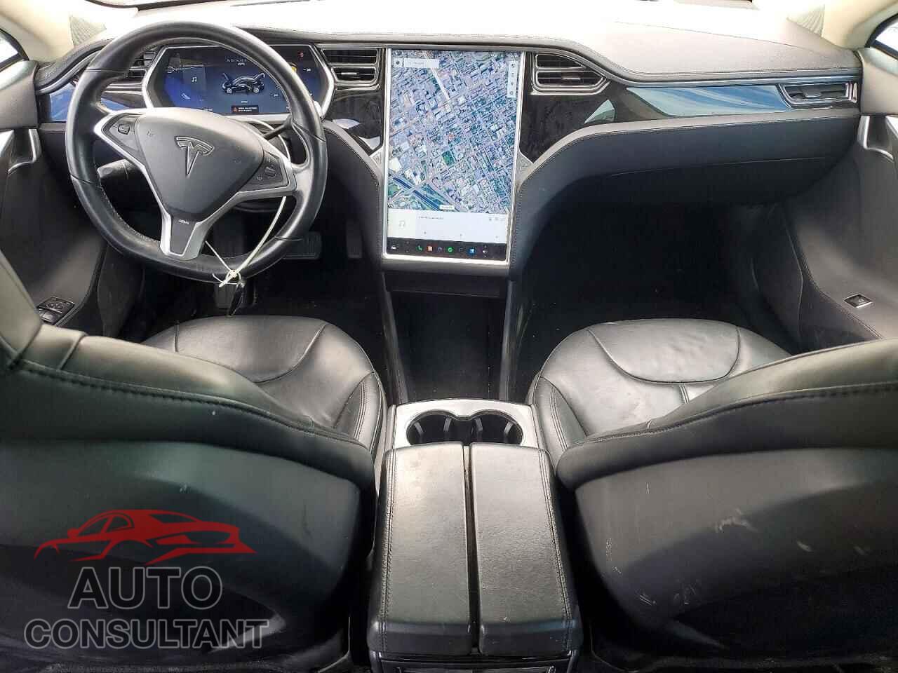 TESLA MODEL S 2013 - 5YJSA1DN8DFP05296
