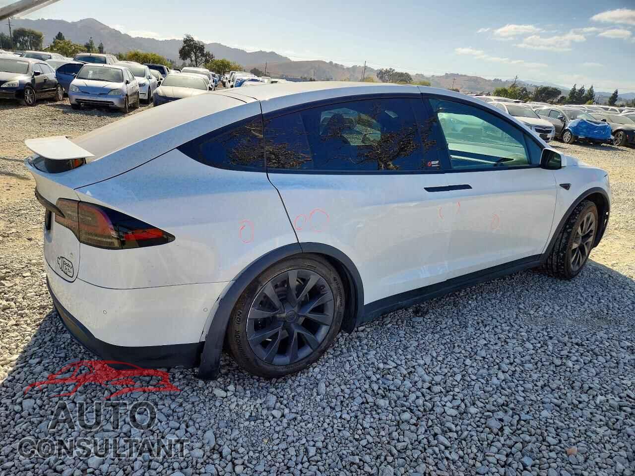 TESLA MODEL X 2022 - 7SAXCDE52NF351358