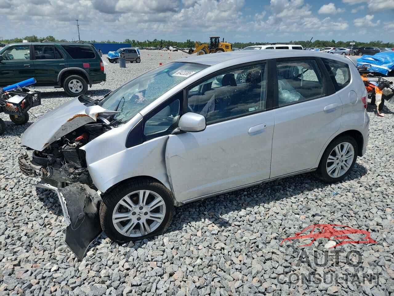 HONDA FIT 2011 - JHMGE8H56BC007615