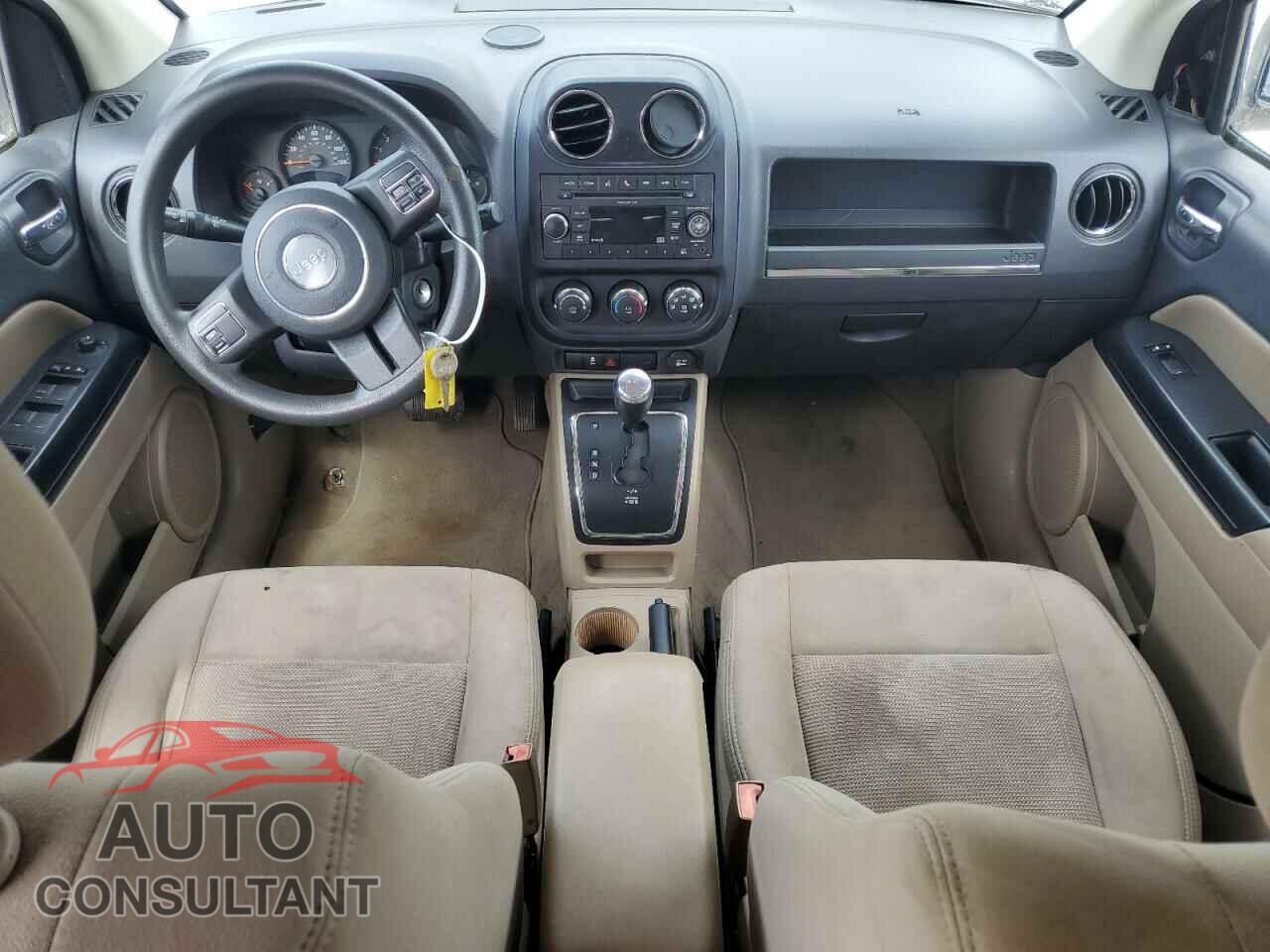 JEEP COMPASS 2011 - 1J4NT1FB1BD245245