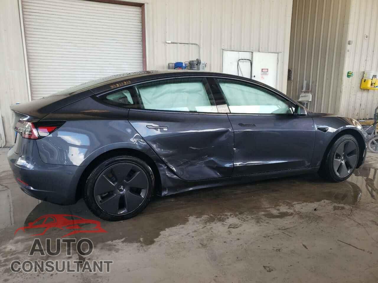 TESLA MODEL 3 2022 - 5YJ3E1EA7NF345346