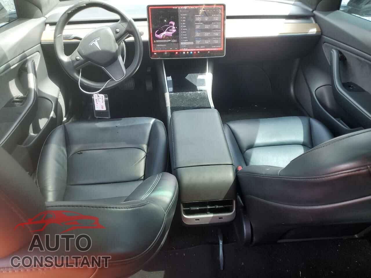 TESLA MODEL 3 2020 - 5YJ3E1EB2LF600720
