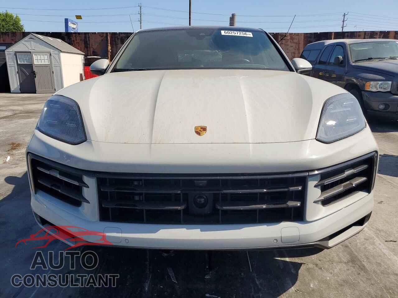 PORSCHE CAYENNE 2024 - WP1BA2AY7RDA52218