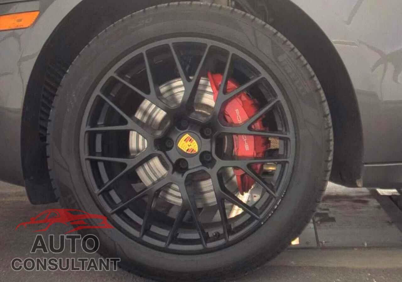 PORSCHE MACAN 2018 - WP1AG2A59JLB62312