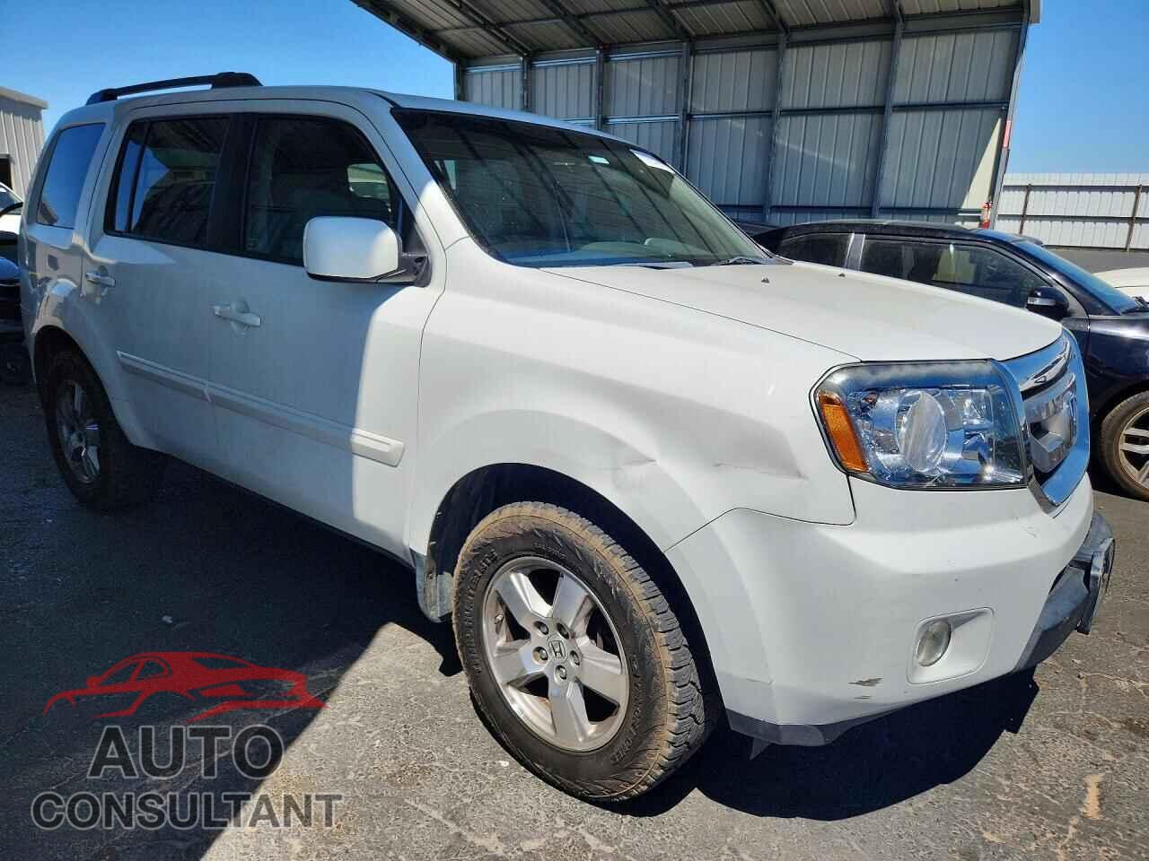 HONDA PILOT 2011 - 5FNYF3H40BB033689