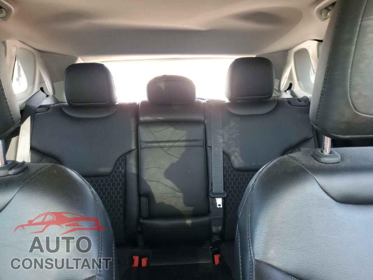 JEEP COMPASS 2018 - 3C4NJDBB6JT299023