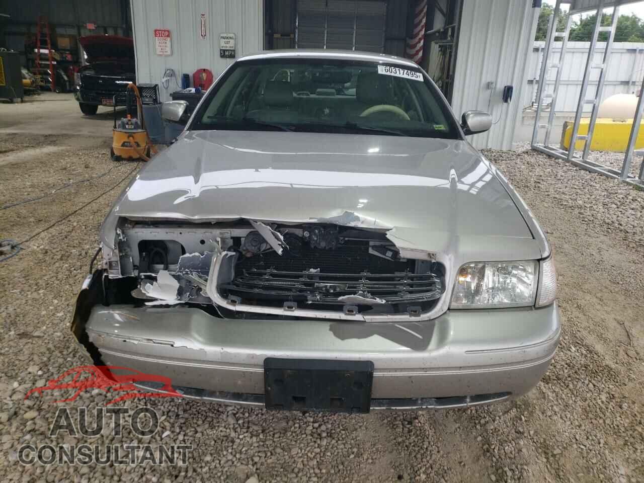 FORD CROWN VIC 2011 - 2FABP7EV5BX131355