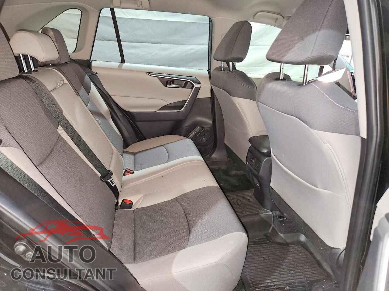 TOYOTA RAV4 2025 - JTMP1RFV4SJ044213