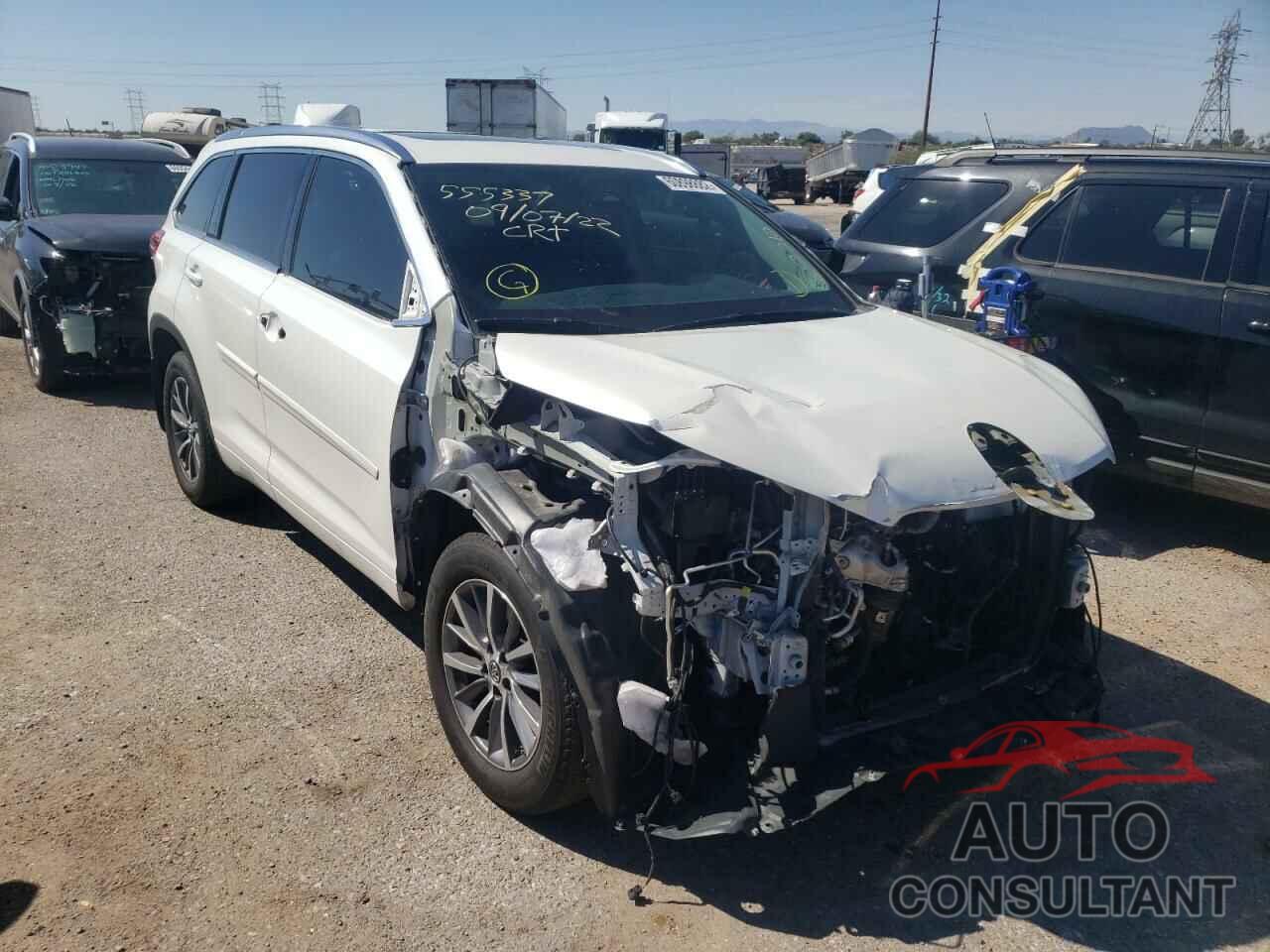 TOYOTA HIGHLANDER 2018 - 5TDJZRFH3JS852210