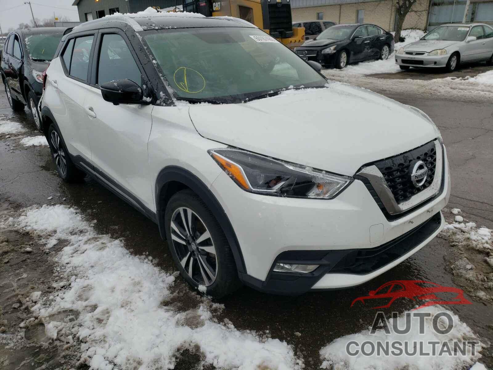NISSAN KICKS 2018 - 3N1CP5CU4JL510394