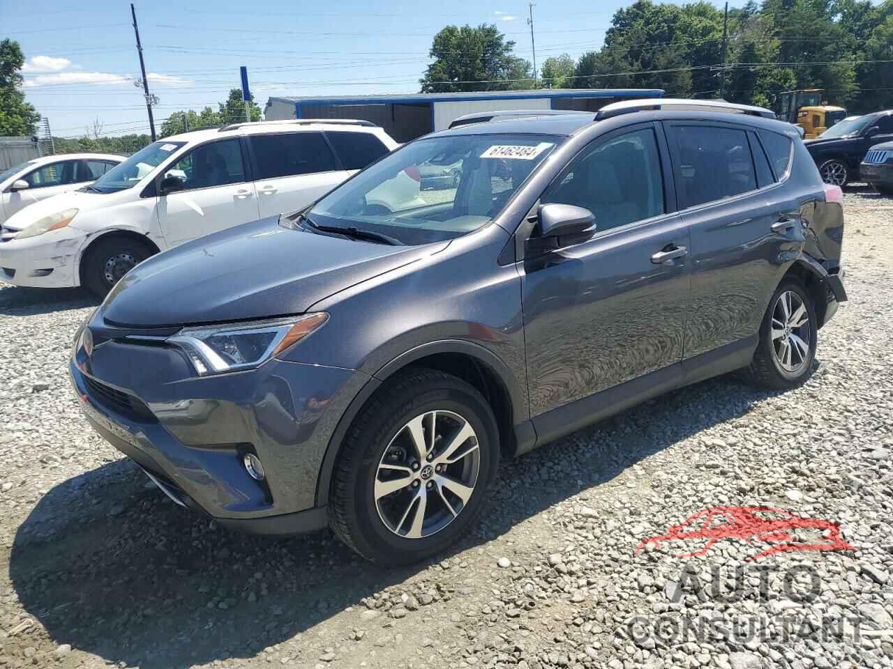 TOYOTA RAV4 2017 - JTMWFREV7HJ148024