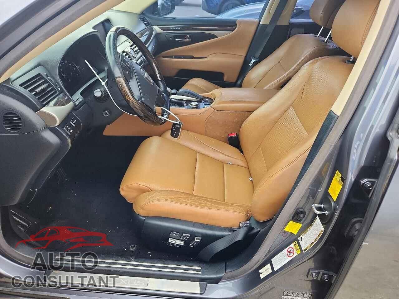 LEXUS LS460 2013 - JTHBL5EFXD5114153