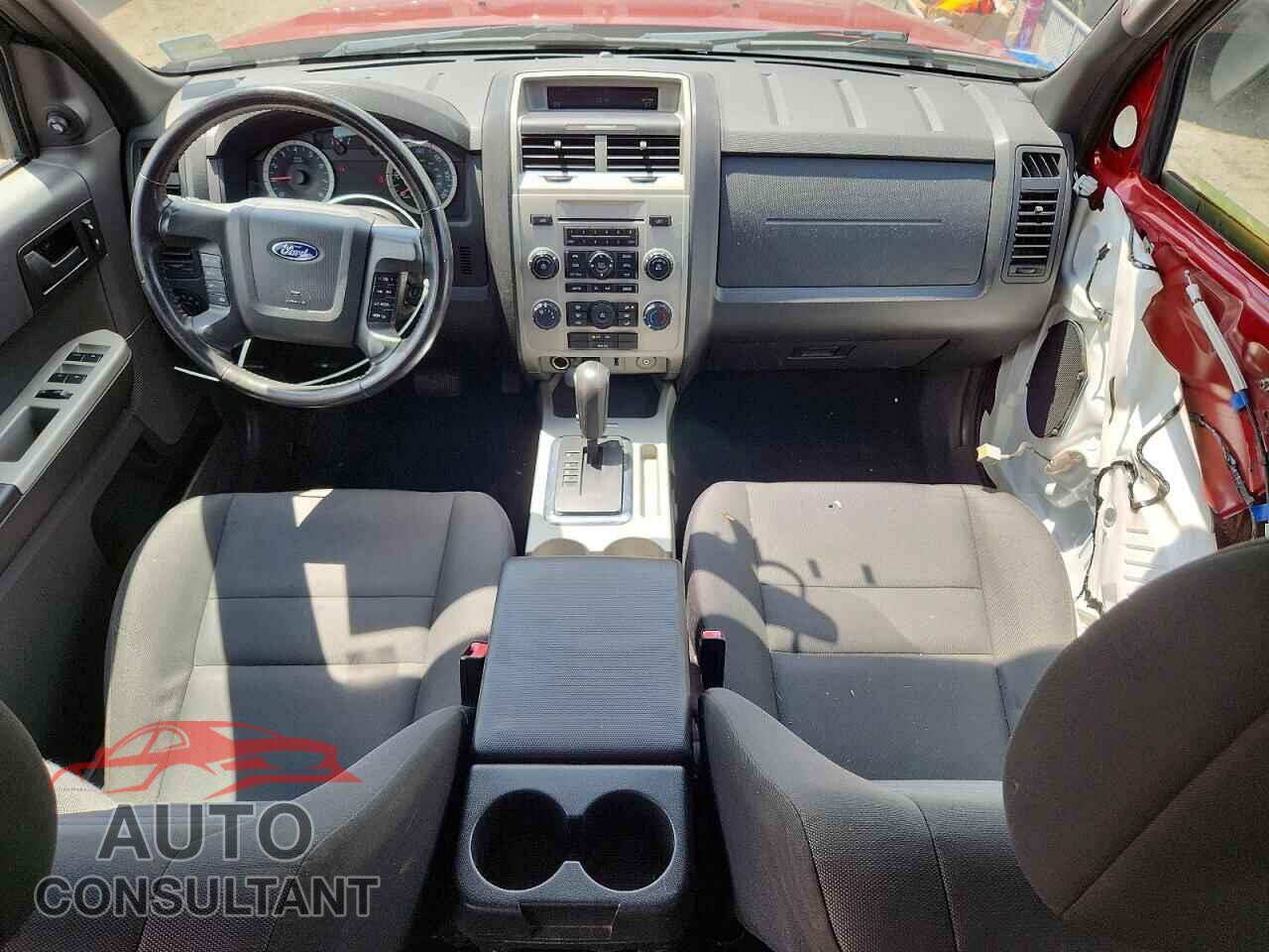 FORD ESCAPE 2012 - 1FMCU9DG2CKA69807