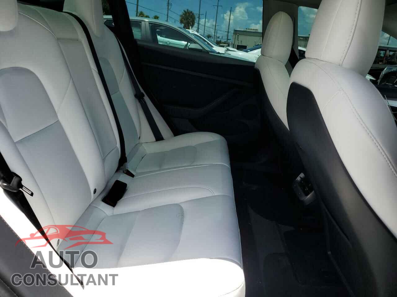 TESLA MODEL 3 2022 - 5YJ3E1EB4NF347564
