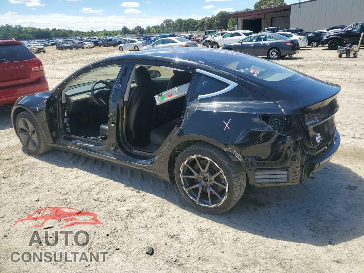 TESLA MODEL 3 2018 - 5YJ3E1EA7JF031352