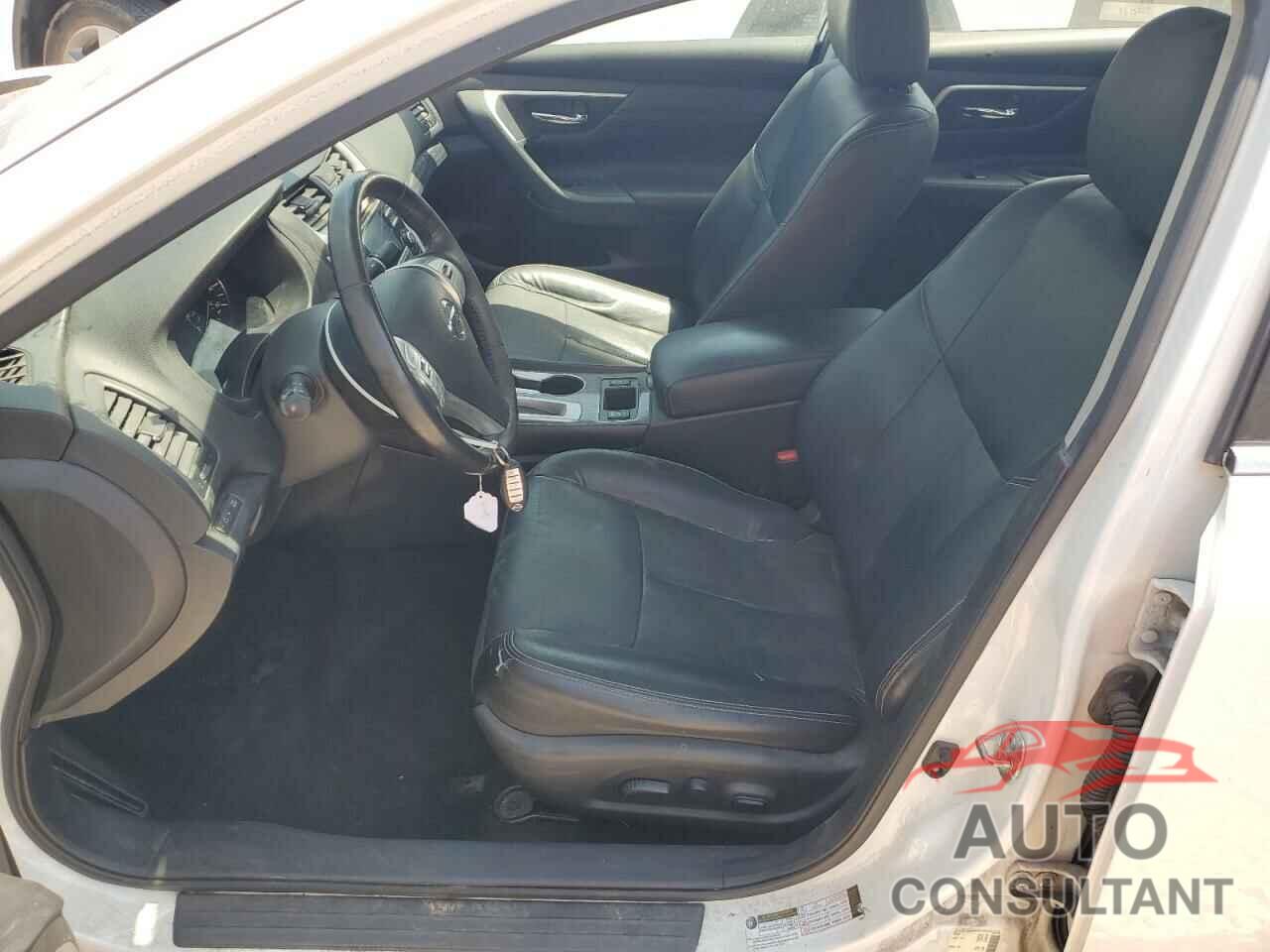 NISSAN ALTIMA 2018 - 1N4AL3AP7JC247255