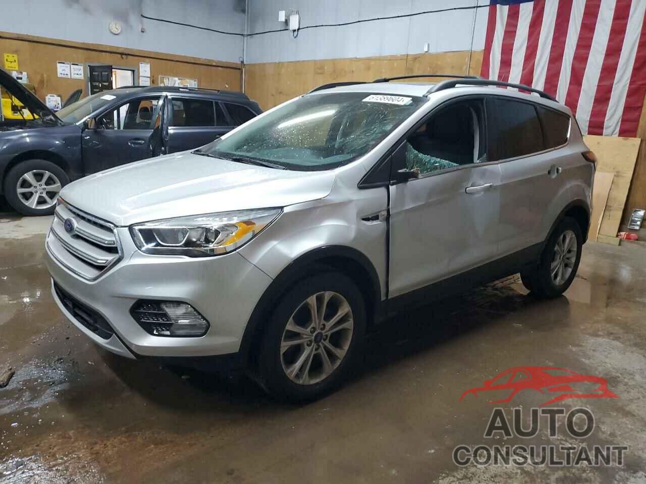 FORD ESCAPE 2018 - 1FMCU9HD0JUB24062