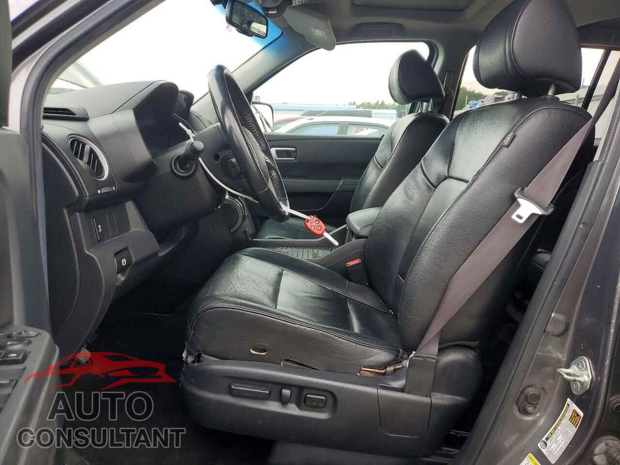 HONDA PILOT 2013 - 5FNYF4H55DB008269