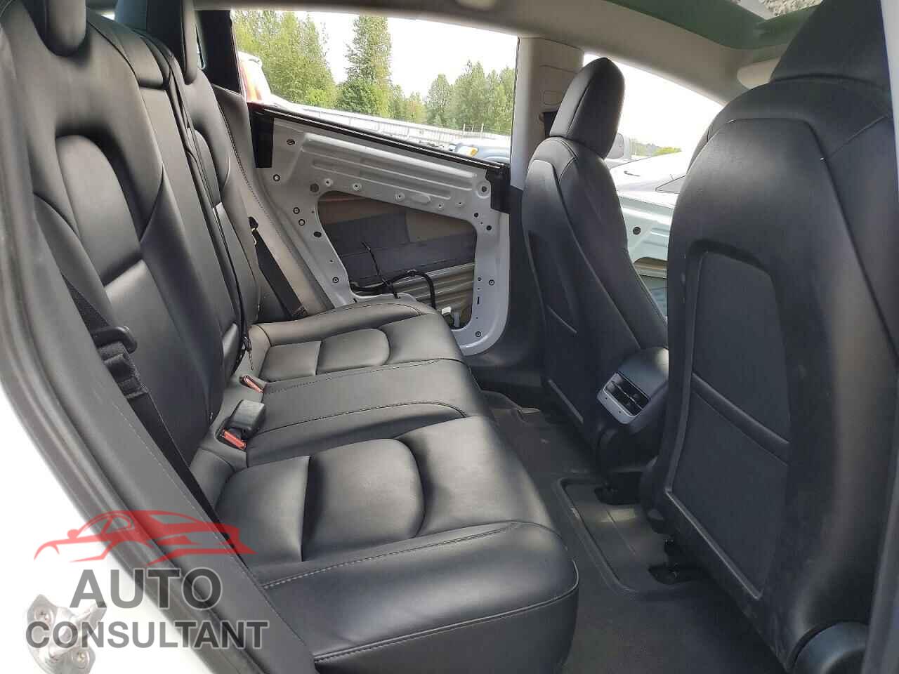 TESLA MODEL 3 2021 - 5YJ3E1EA9MF867720