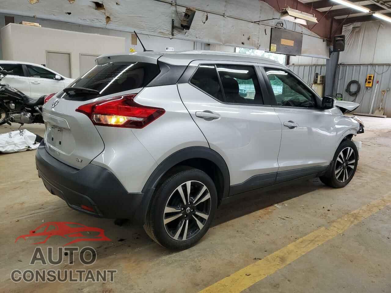 NISSAN KICKS 2019 - 3N1CP5CU3KL506130