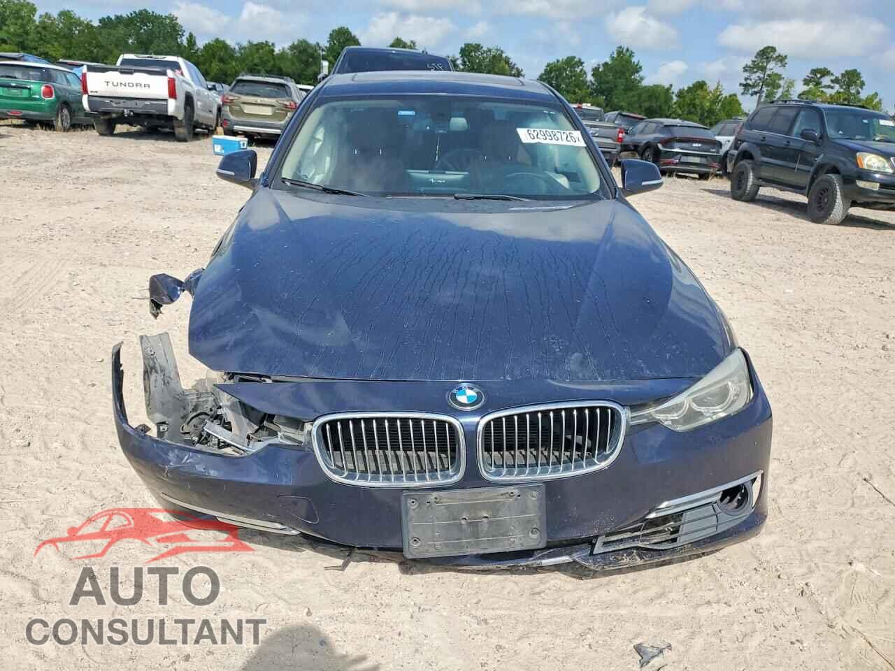 BMW 3 SERIES 2012 - WBA3A5C52CF346323