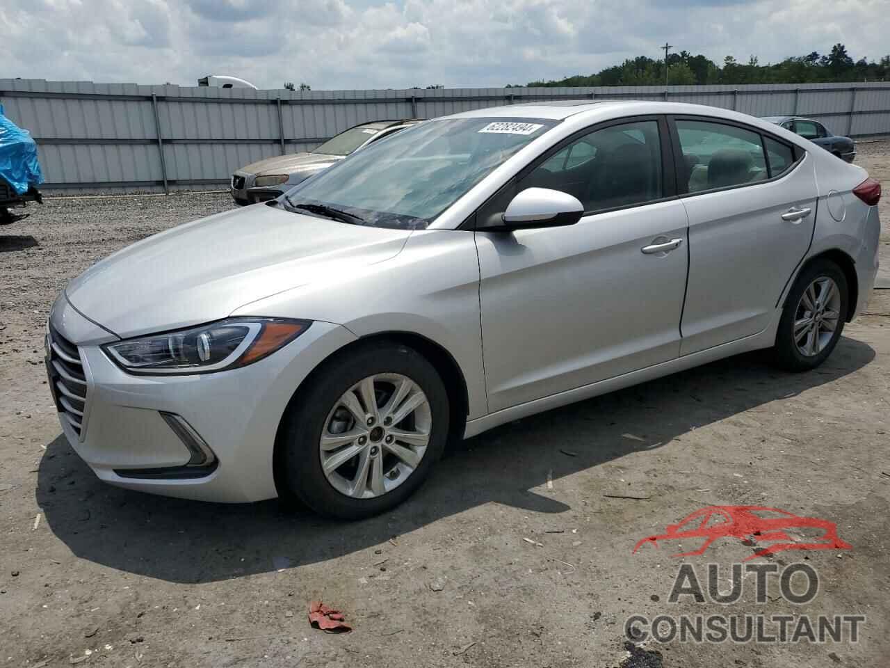 HYUNDAI ELANTRA 2018 - KMHD84LF0JU591647