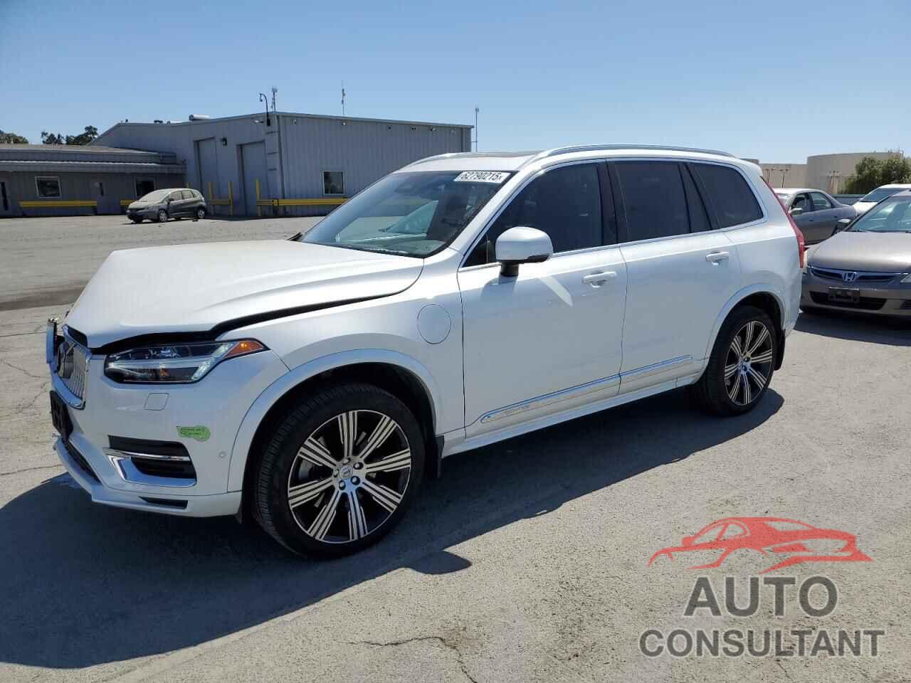 VOLVO XC90 PLUS 2023 - YV4H60CN5P1989228