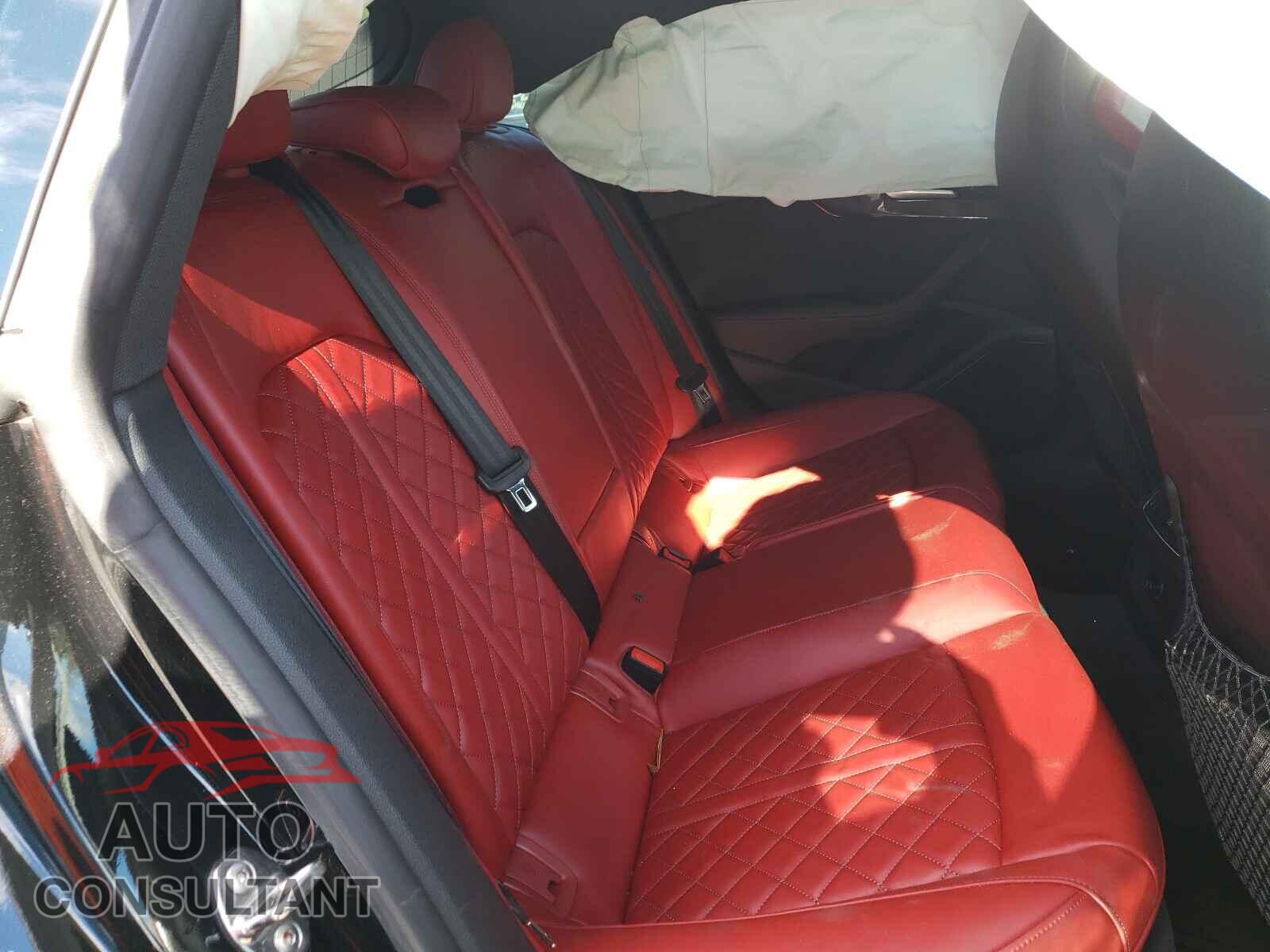 AUDI S5/RS5 2018 - WAUC4CF52JA044340