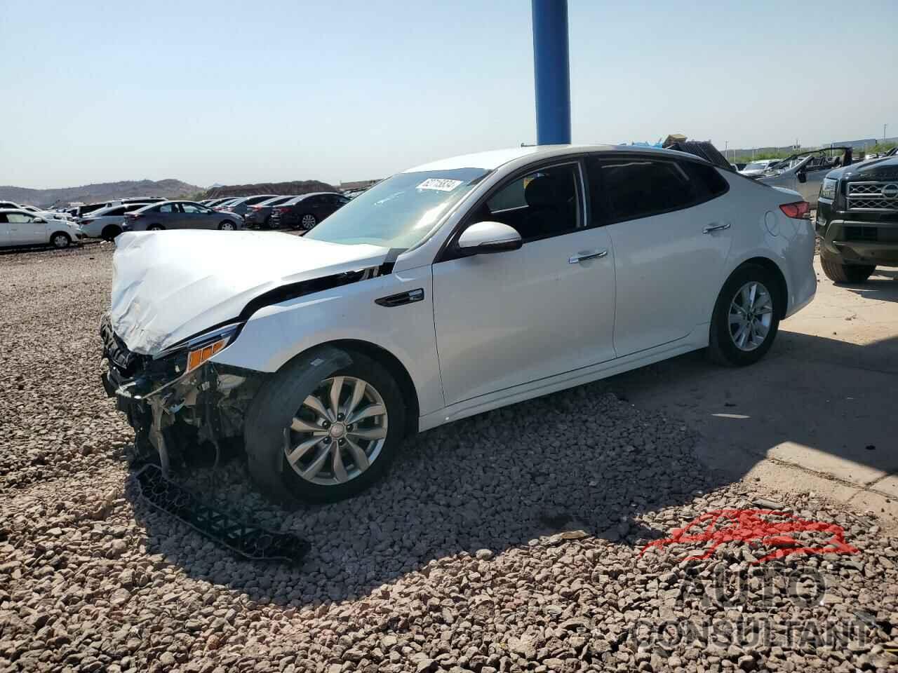KIA OPTIMA 2018 - KNAGT4L35J5232923