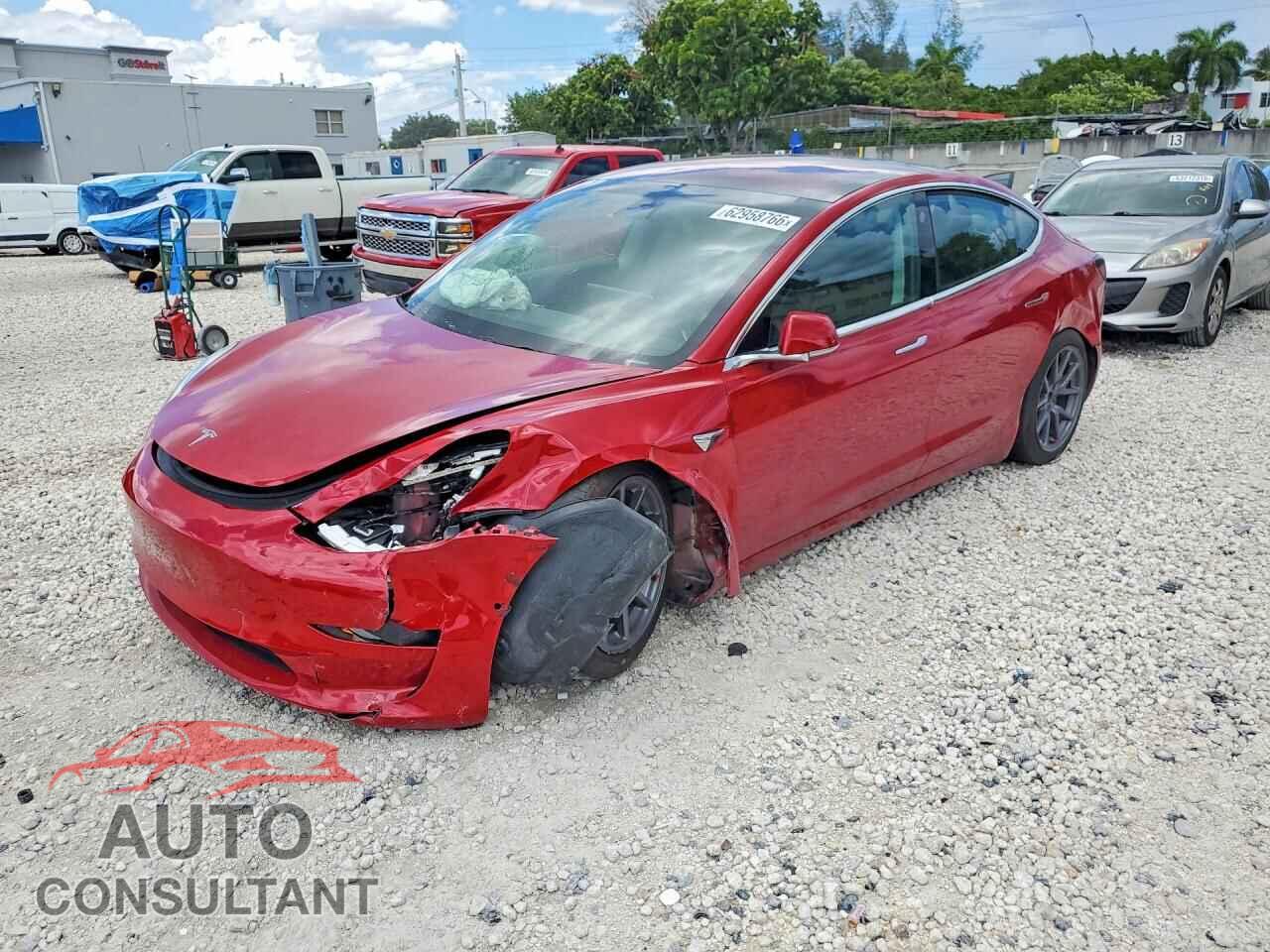 TESLA MODEL 3 2018 - 5YJ3E1EA1JF153852