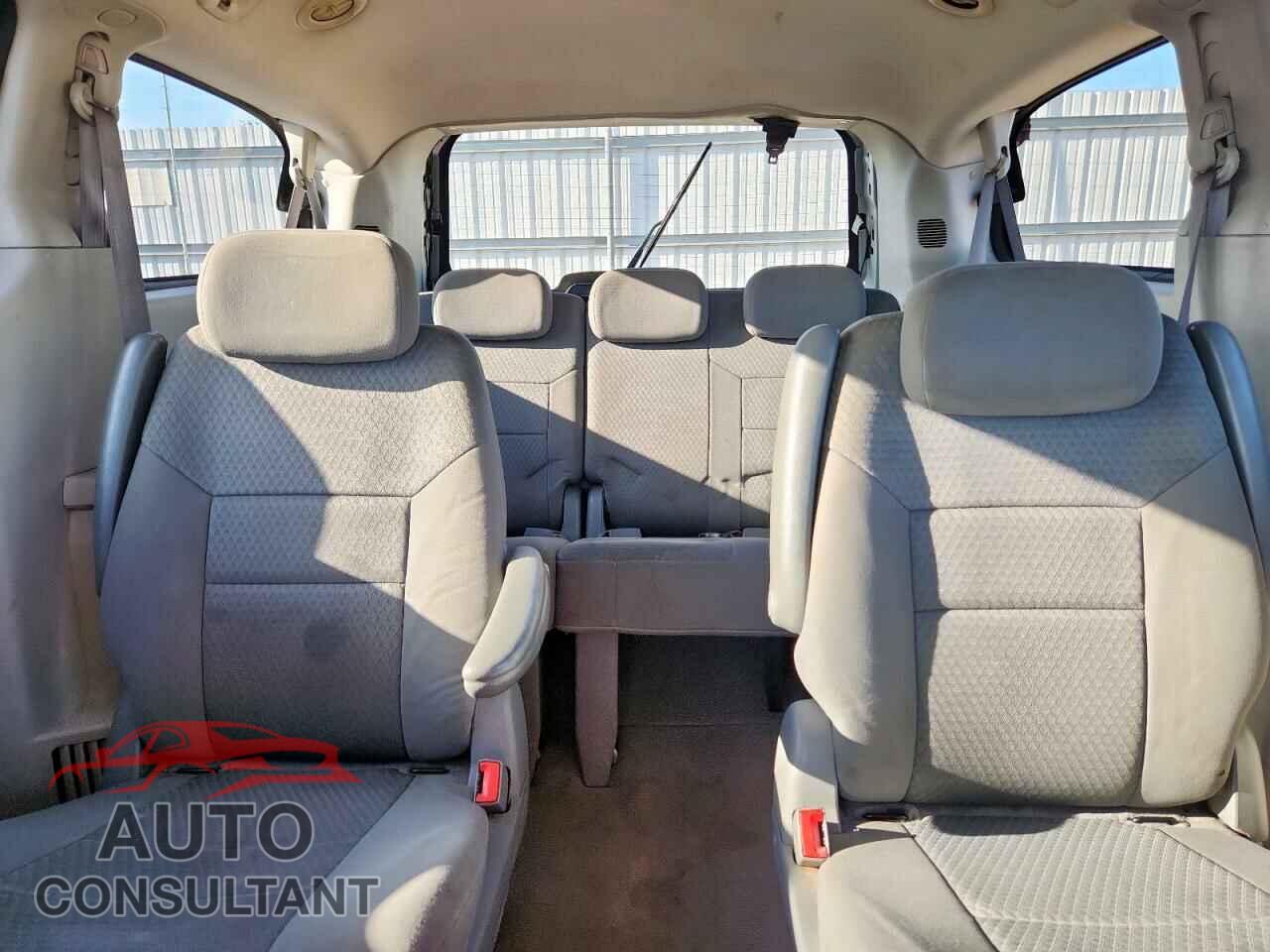 DODGE CARAVAN 2010 - 2D4RN4DE9AR134165