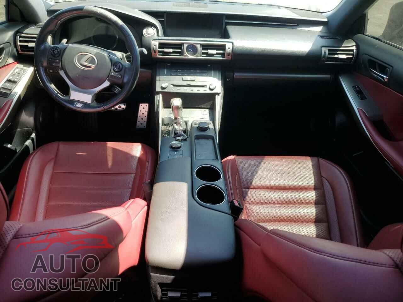 LEXUS IS 2015 - JTHBF1D28F5066525