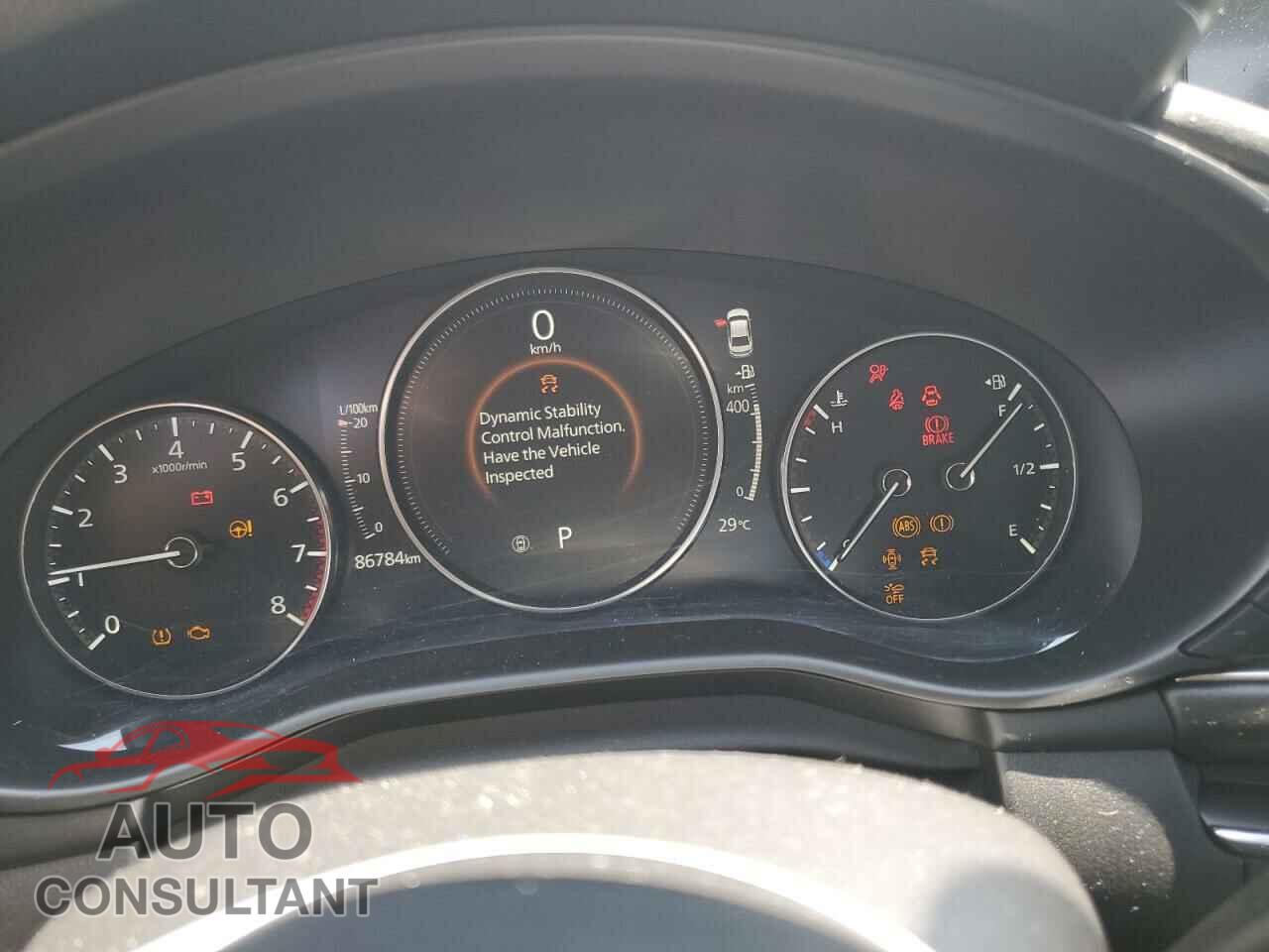 MAZDA 3 2019 - JM1BPBCM2K1123018