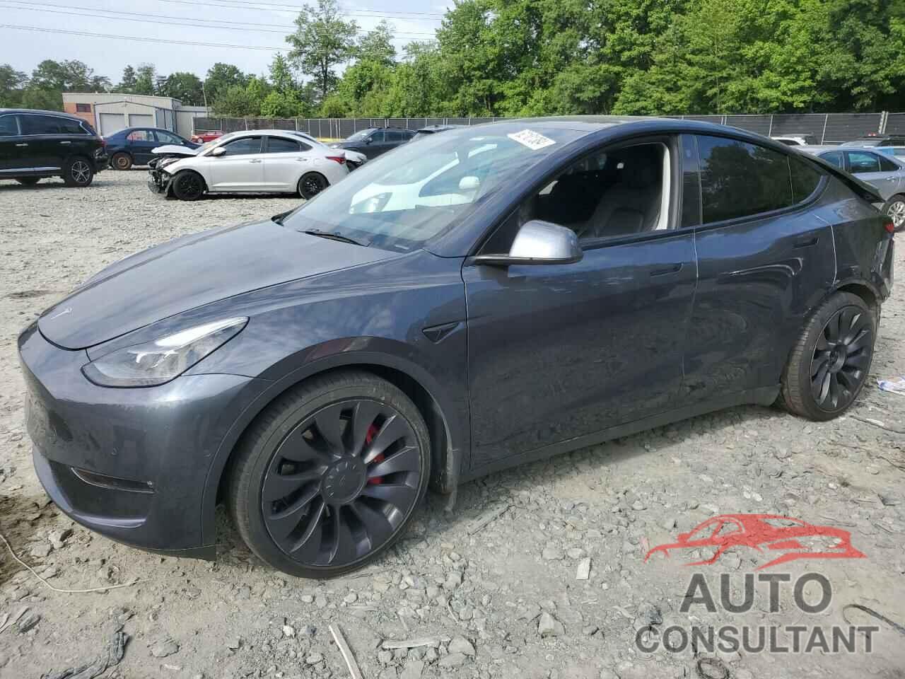 TESLA MODEL Y 2021 - 5YJYGDEFXMF197317