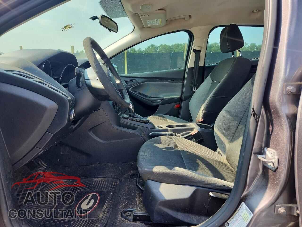 FORD FOCUS 2014 - 1FADP3E29EL389953