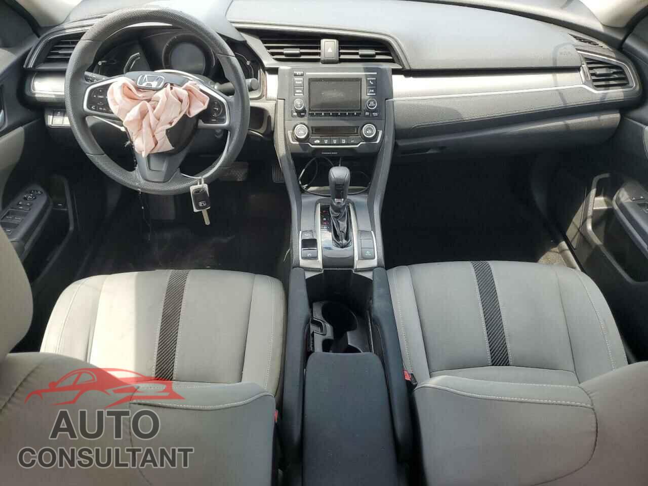 HONDA CIVIC 2018 - 2HGFC2F53JH528811